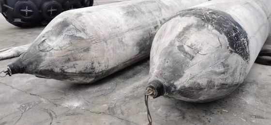 Kualitas Airbag Karet Pengangkat Berat Tekanan Rendah Digunakan Airbag Karet Laut pabrik