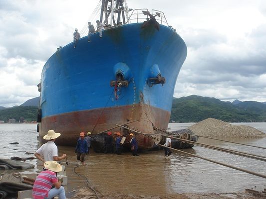 Kualitas D15 * L20m 0.20Mpa Kapal Peluncuran Airbag Laut Tata Letak yang Dioptimalkan pabrik