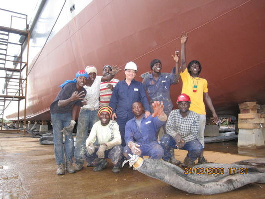 Kualitas D15 * L20m 0.20Mpa Kapal Peluncuran Airbag Laut Tata Letak yang Dioptimalkan pabrik