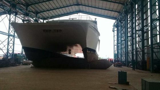 Kualitas Peluncuran Kapal Airbag Penyelamatan Laut 250T / M Dan Mengangkat Airbag pabrik