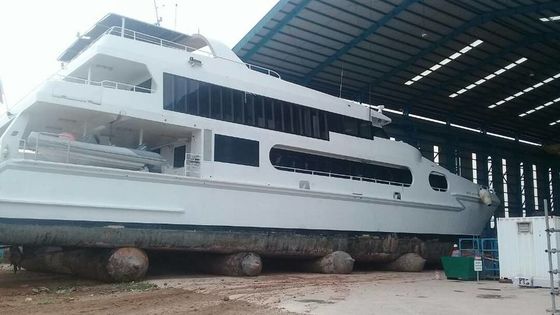 Kualitas Peluncuran Kapal Airbag Penyelamatan Laut 250T / M Dan Mengangkat Airbag pabrik