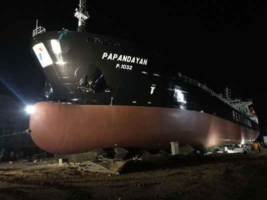 Kualitas 1.5 * 20m Airbag Karet Laut Untuk Perahu 0.05MPa-0.17MPa pabrik