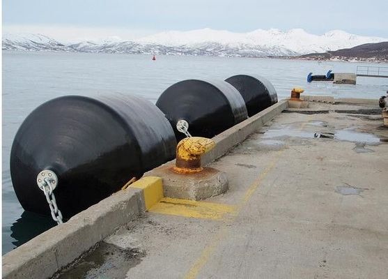 Kualitas Hot Dip Galvanized Foam Filled Fender with High Energy Absorption and Maintenance-free Design for Marine Vessel Protection pabrik