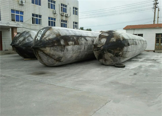 Kualitas Buoyance Aid Marine Salvage Pneumatic Rubber Airbag Dengan Katup Pengaman pabrik