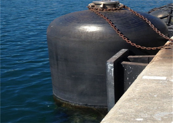 Kualitas Air Air Mixed Flaoting Inflatable Submarine Fender Sling Type pabrik