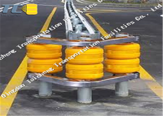 Kualitas Keselamatan Lalu Lintas Rolling Anti Crash Guardrail Road EVA Bucket Roller Barrier pabrik