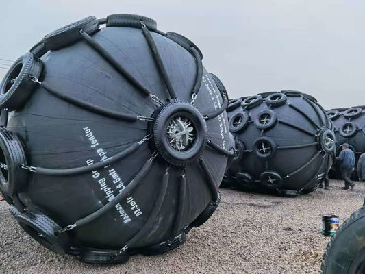 Kualitas IS0 17357 Standar 50Kpa Yokohama Rubber Fender BV Sertifikat pabrik
