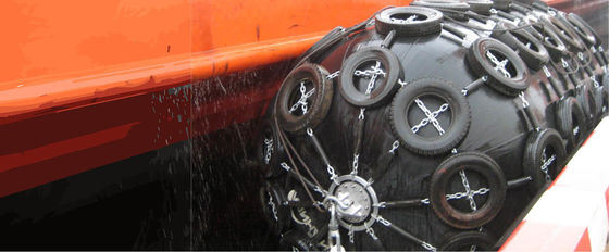 Kualitas Polyurethane Floating Dock Eva Foam Fender Untuk Perlindungan Kapal pabrik